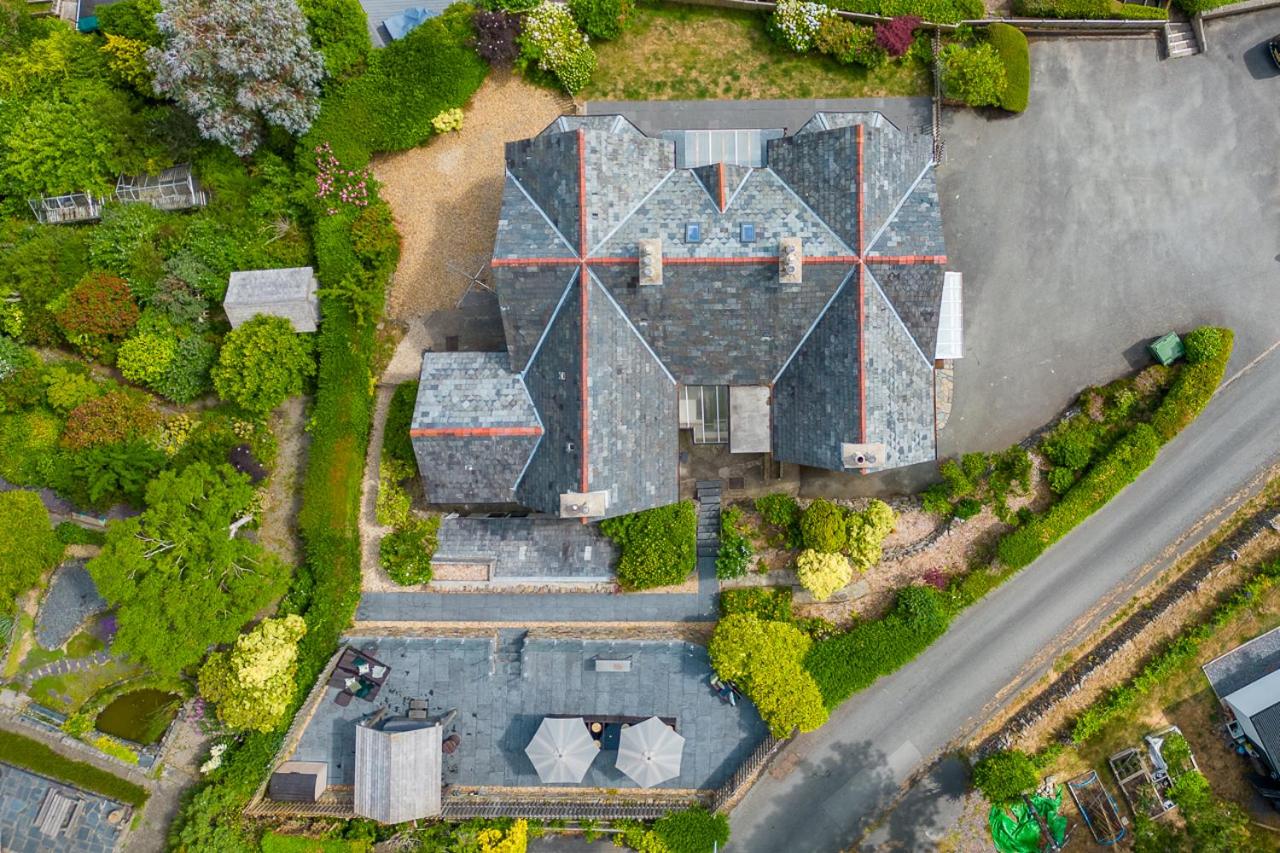 Luxurious Welsh 8 Bedroom Victorian Celebration House view 2