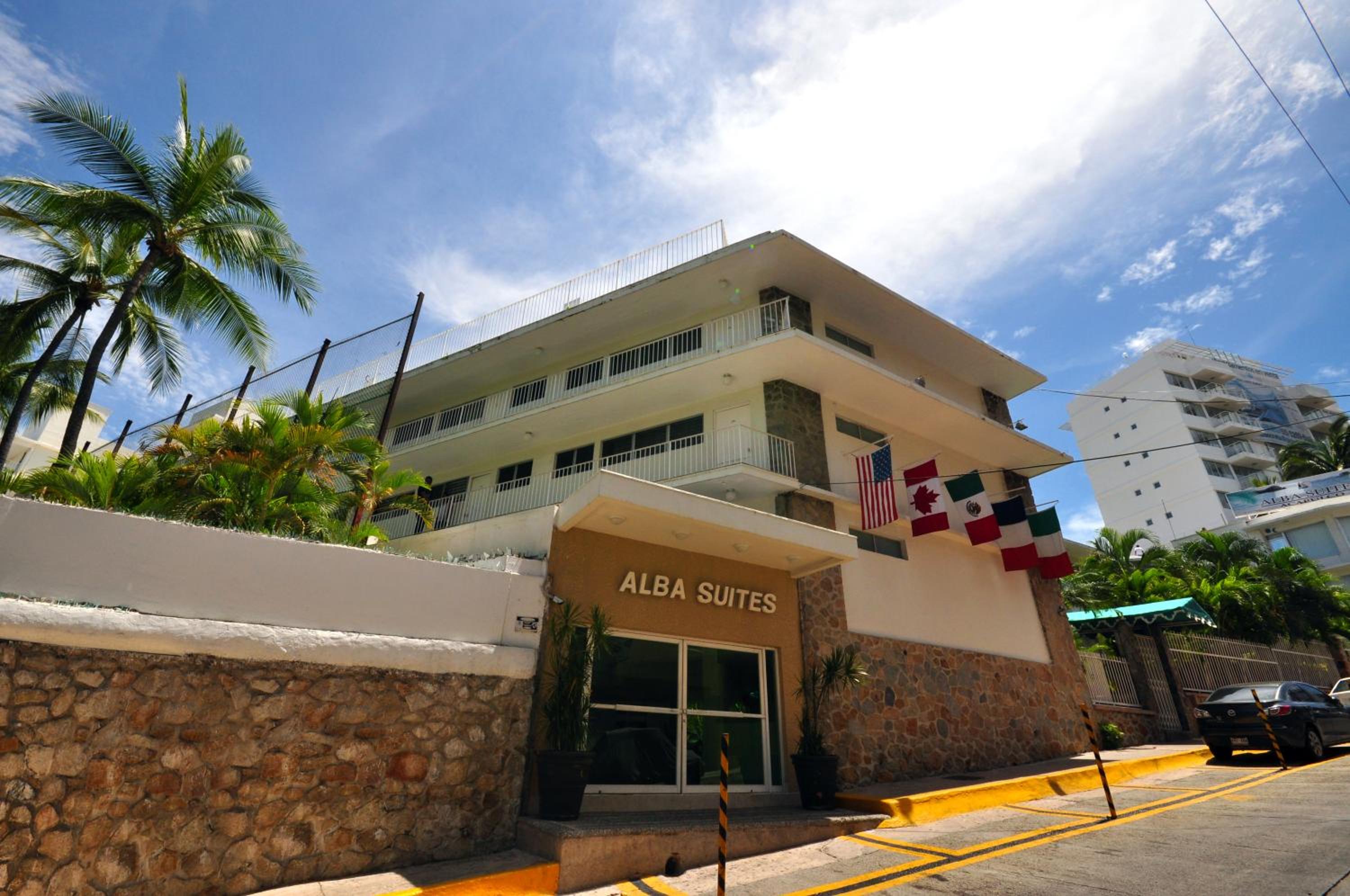 Hotel Alba Suites Acapulco - Image 1