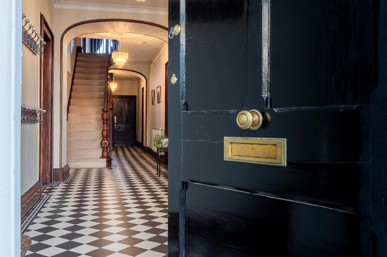 Luxurious Welsh 8 Bedroom Victorian Celebration House view 5