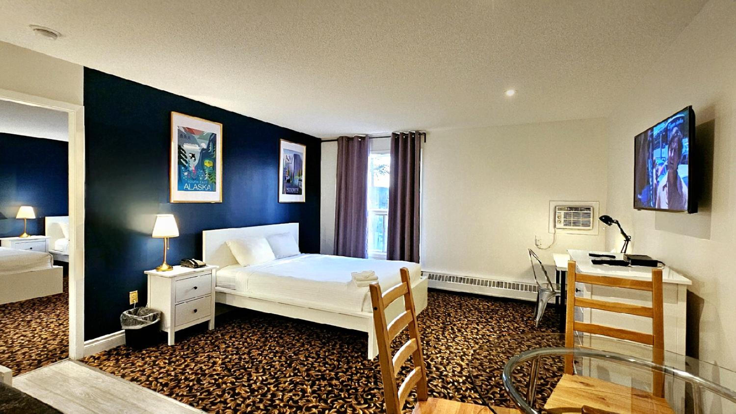 Cloud 9 Inn