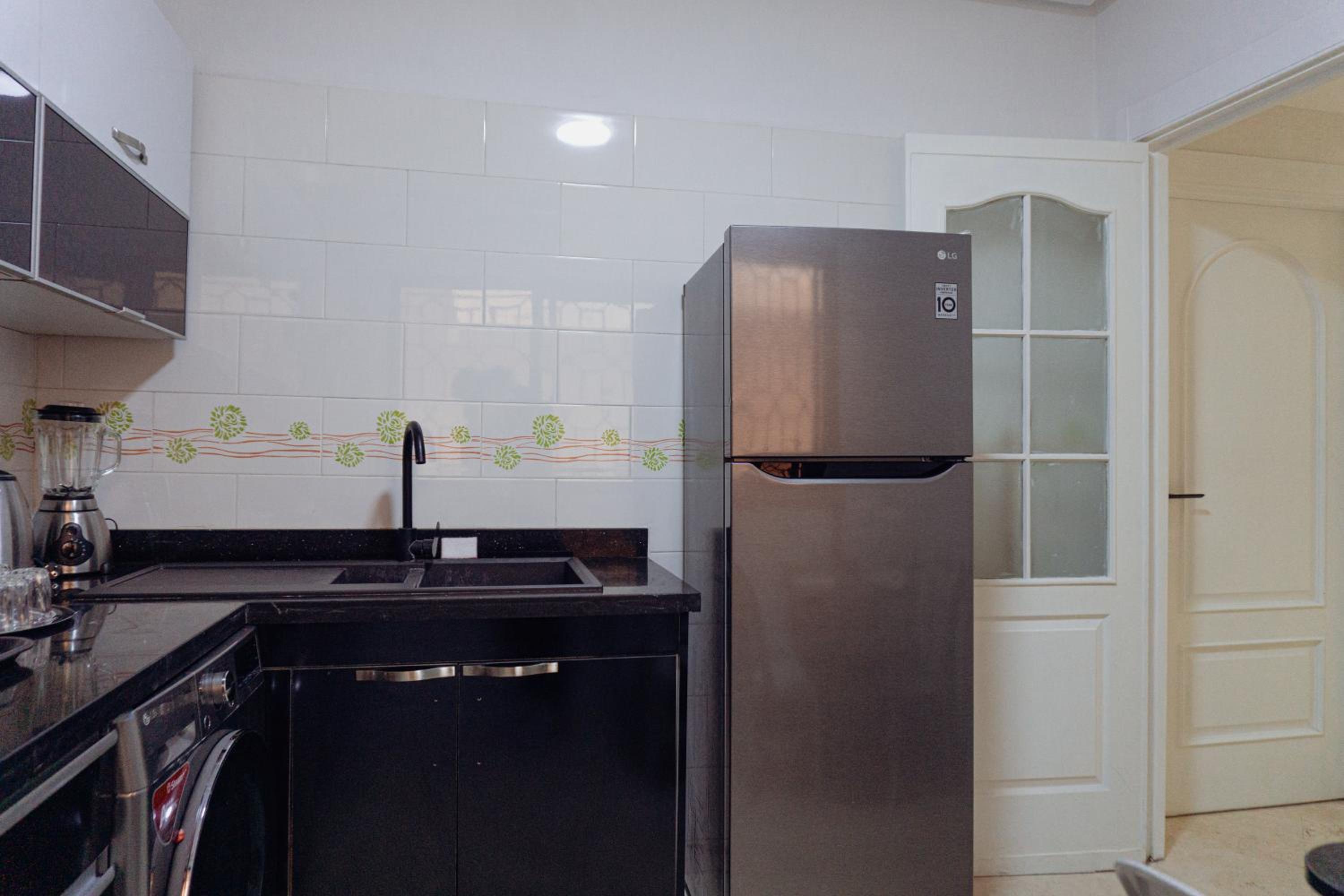 Y&H très grand appartement f4 Wifi Fibre Piscine view 4