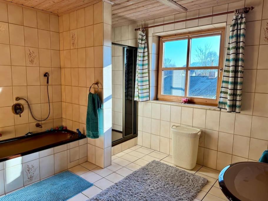Romantisches Alpenchalet - mit Sauna und Kamin - ruhig und zentral