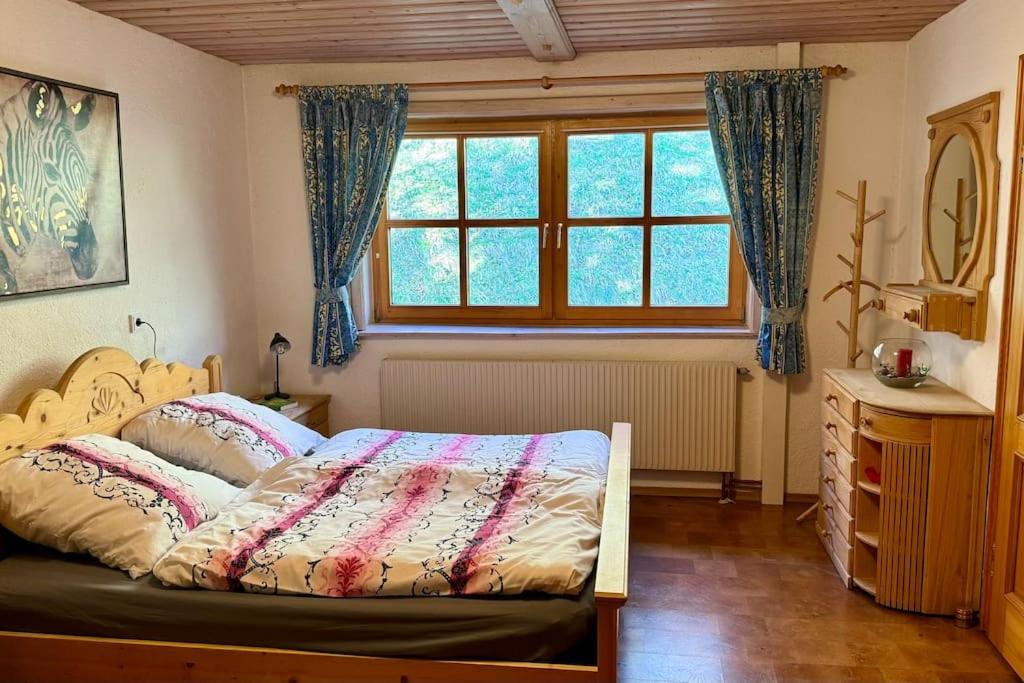 Romantisches Alpenchalet - mit Sauna und Kamin - ruhig und zentral