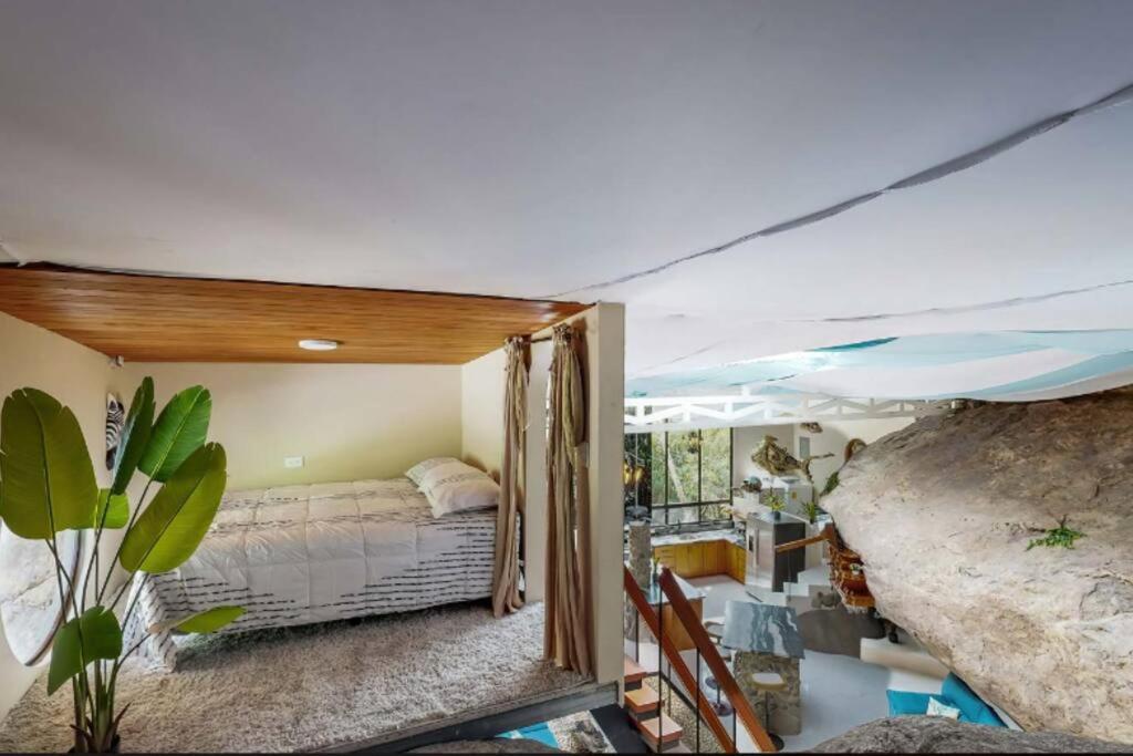 Rocka Verde Retreat 8th Wonder of the World