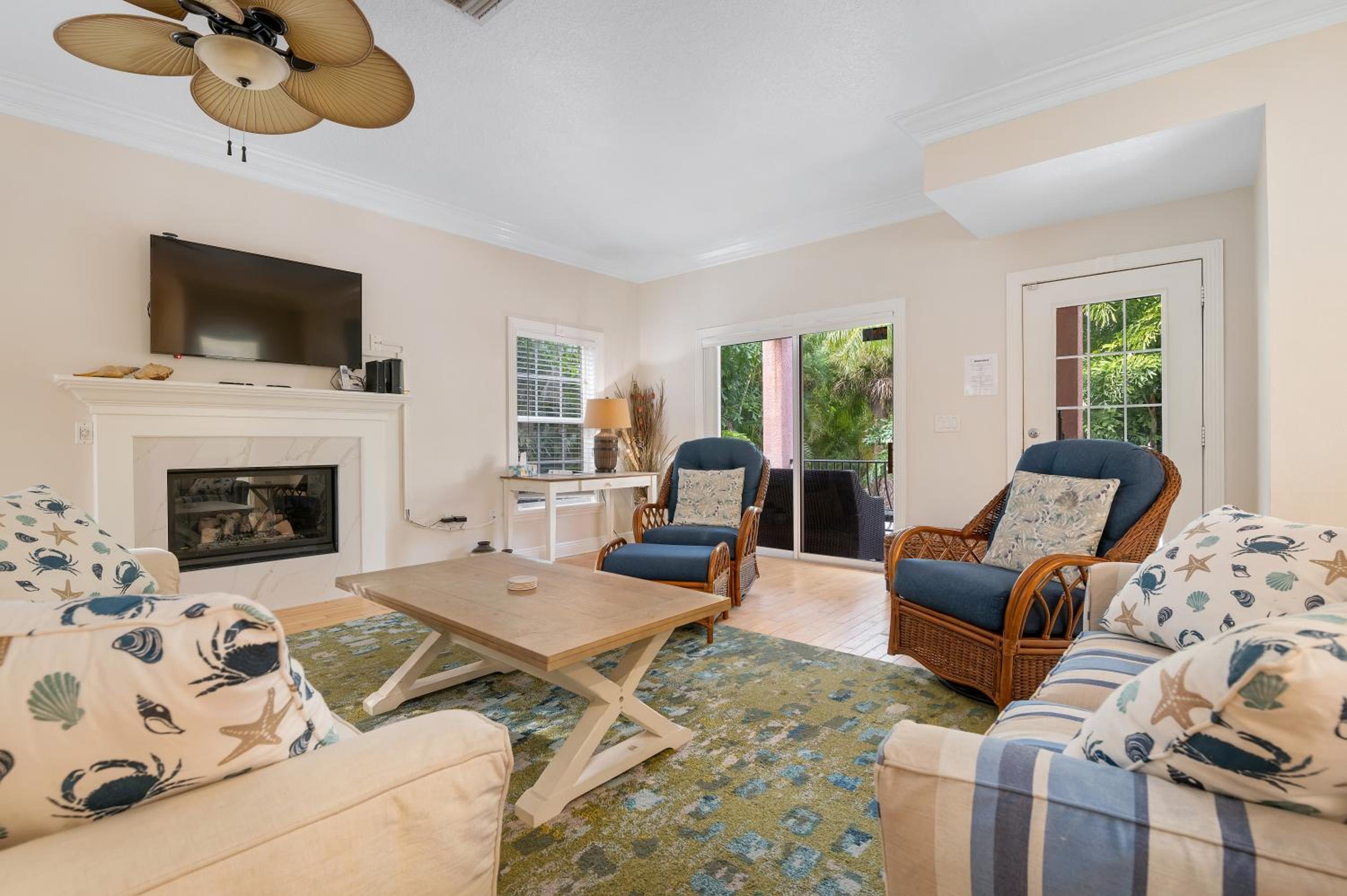 Sweet Home Anna Maria! Private pool home less than 5 min walk to beach! view 4