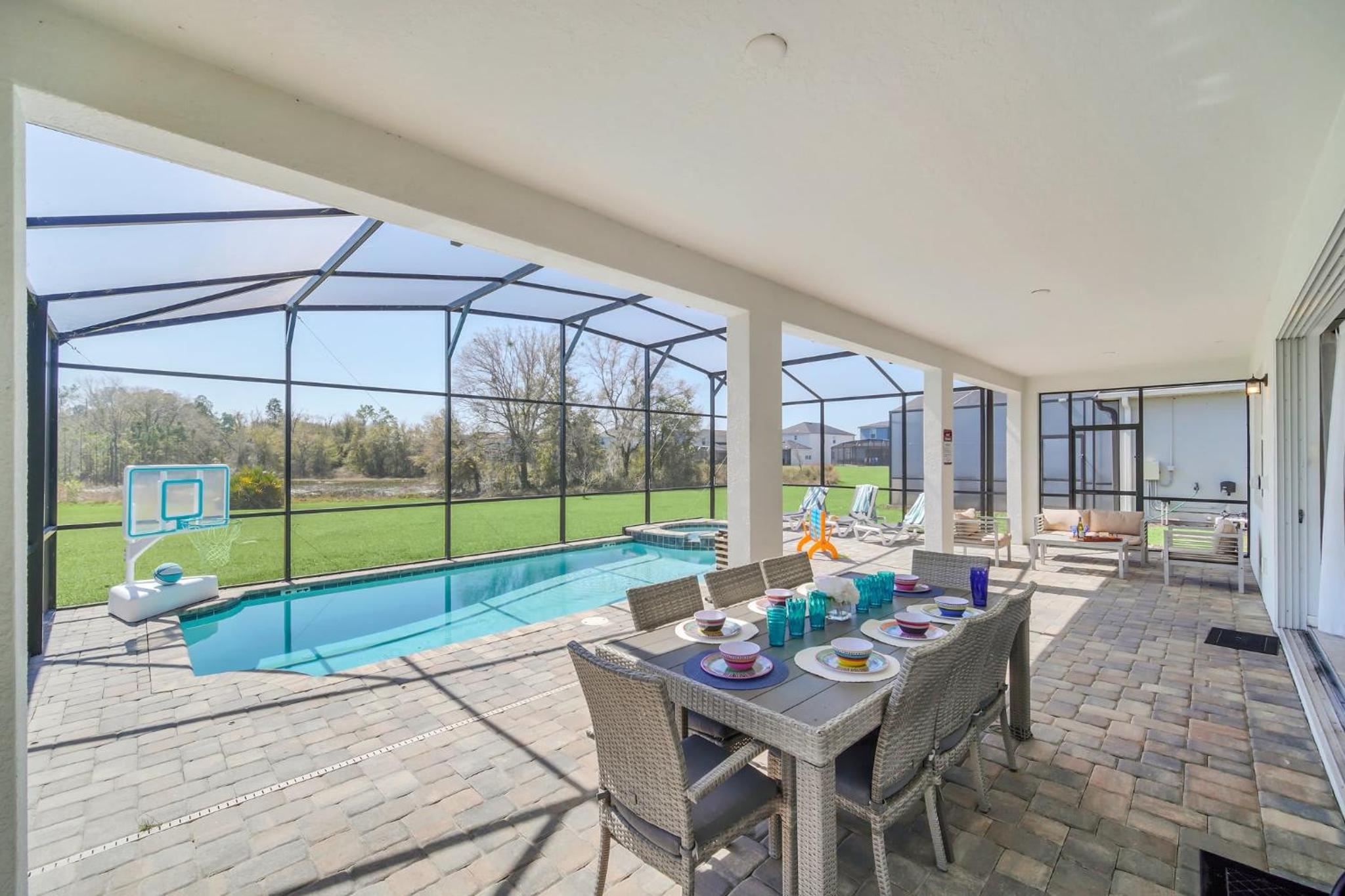 Luxury Villa SOUTH Facing Pool No Rear Neighbors Themed rooms theatre & Game Room #8SO8956