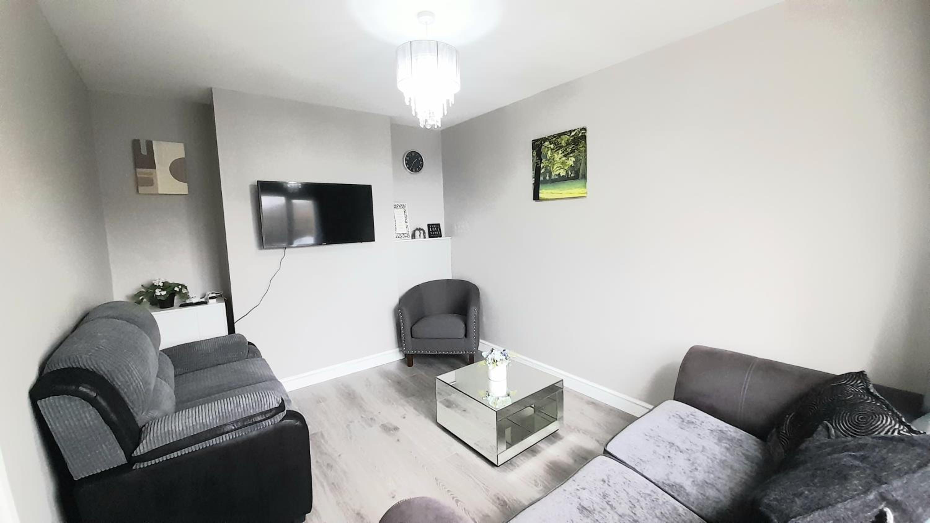 293 Holiday Home view 4