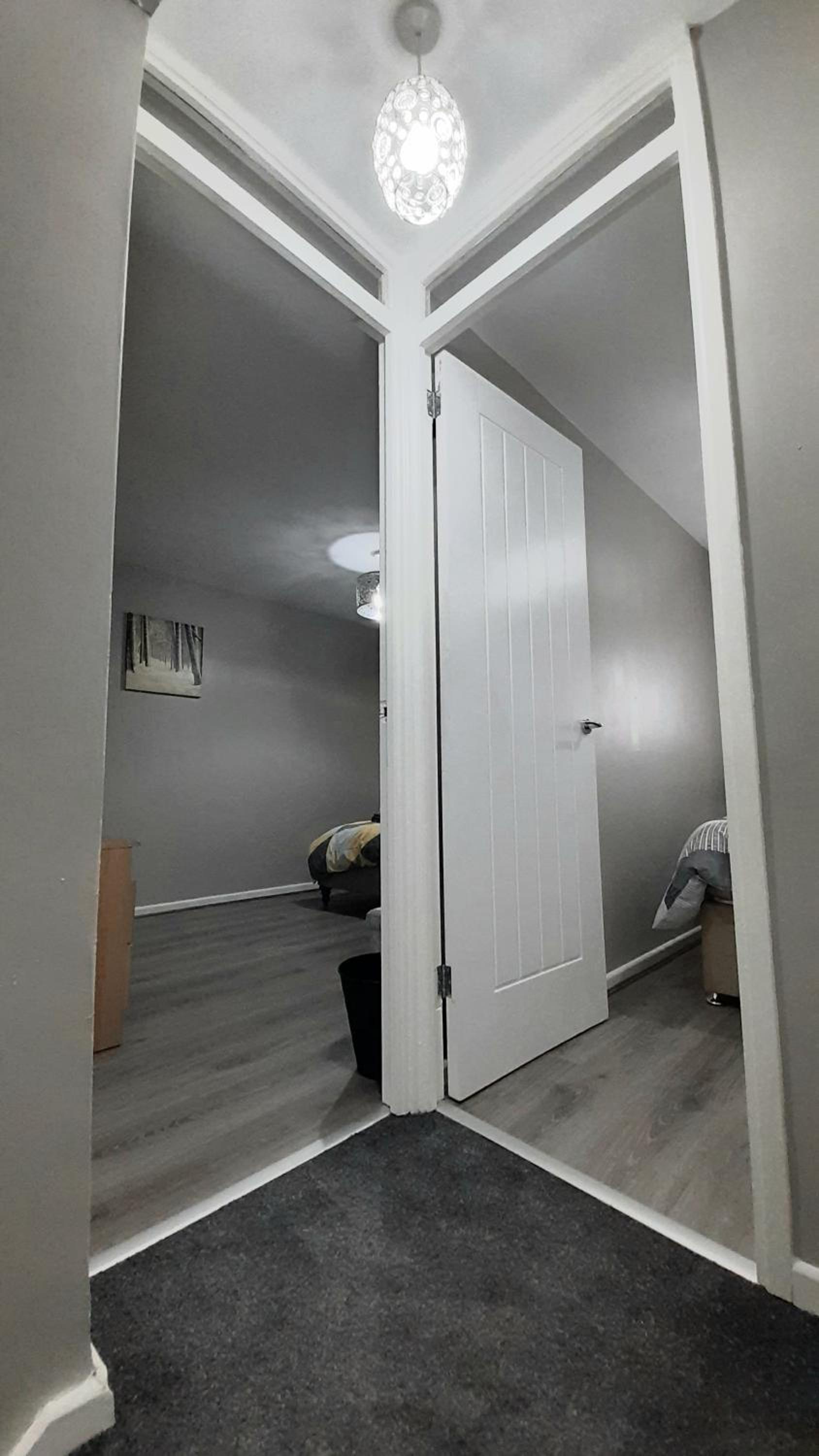 Photo 32