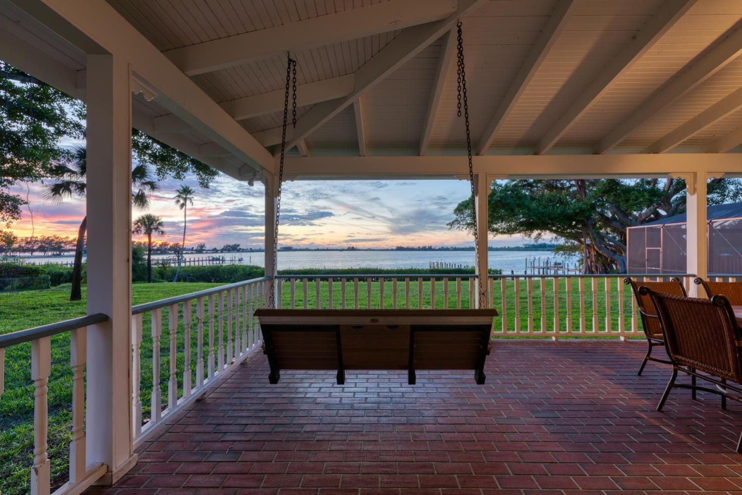 The Plantation House! Waterfront view! Free pool heat! view 5