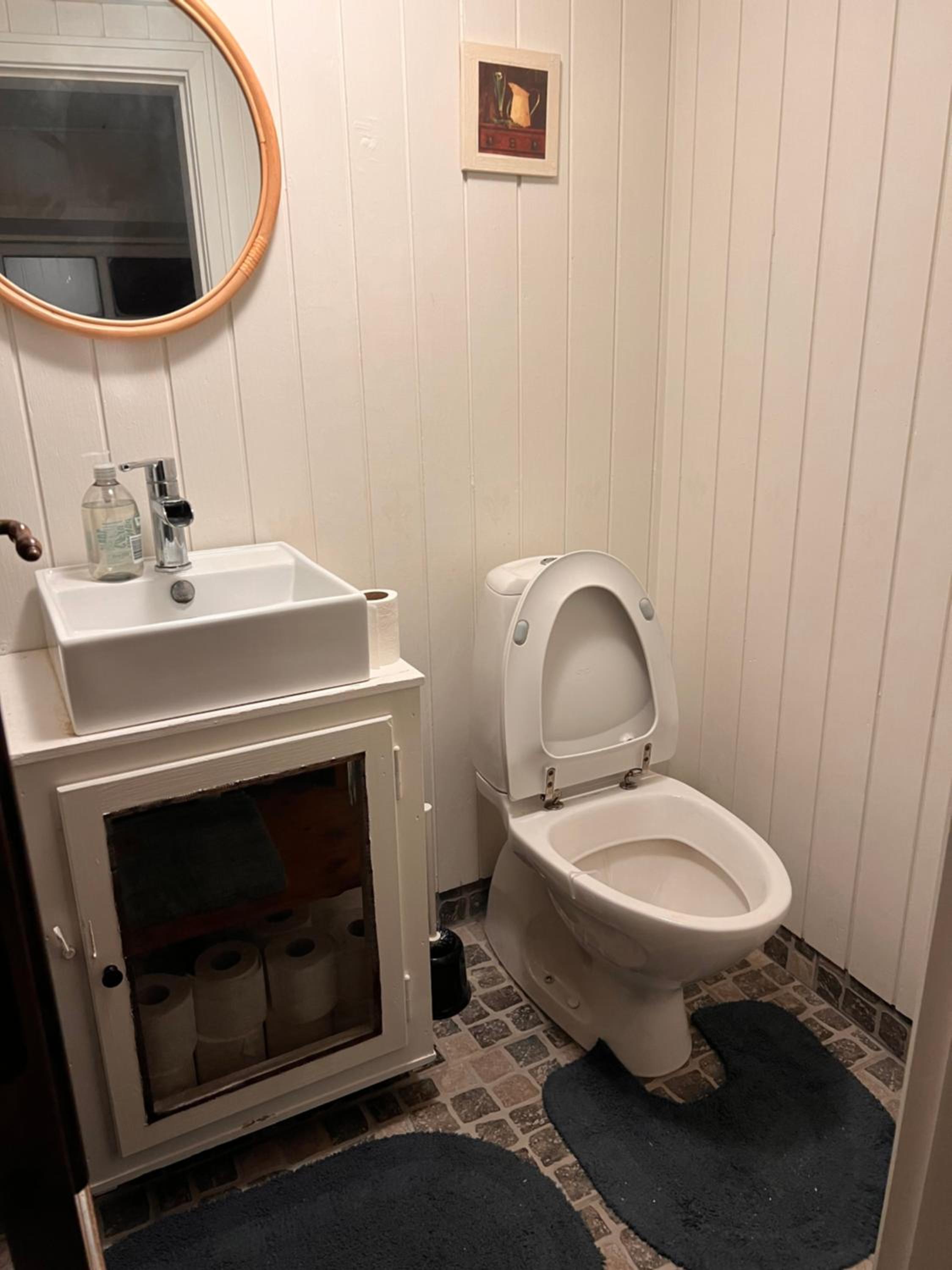 Charmerende stråtag strå hus (med Vildmarksbad)