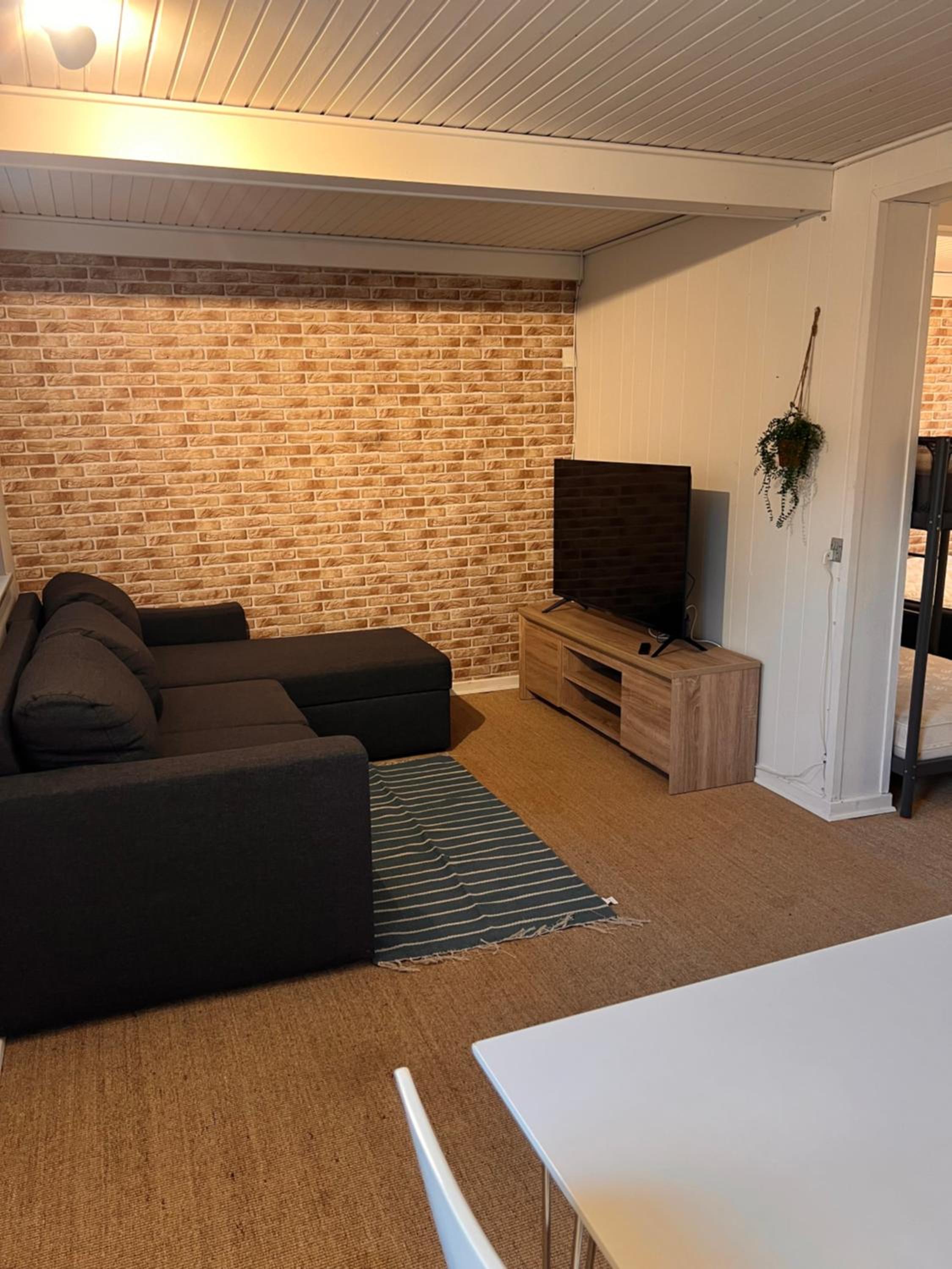 Charmerende stråtag strå hus (med Vildmarksbad)
