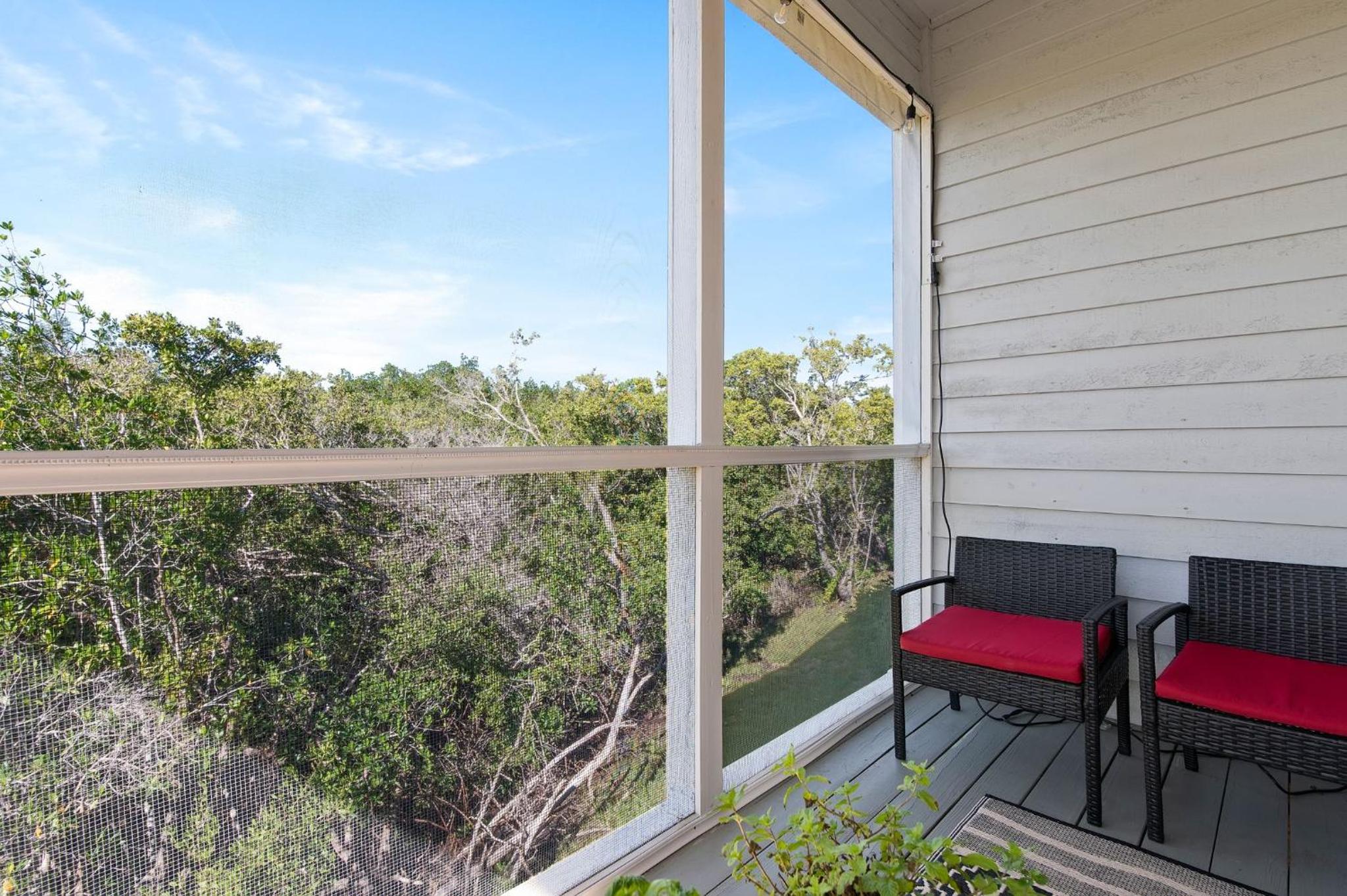 The Tree House! Beautiful townhome in Longboat Key with great amenities surrounded by nature! view 2