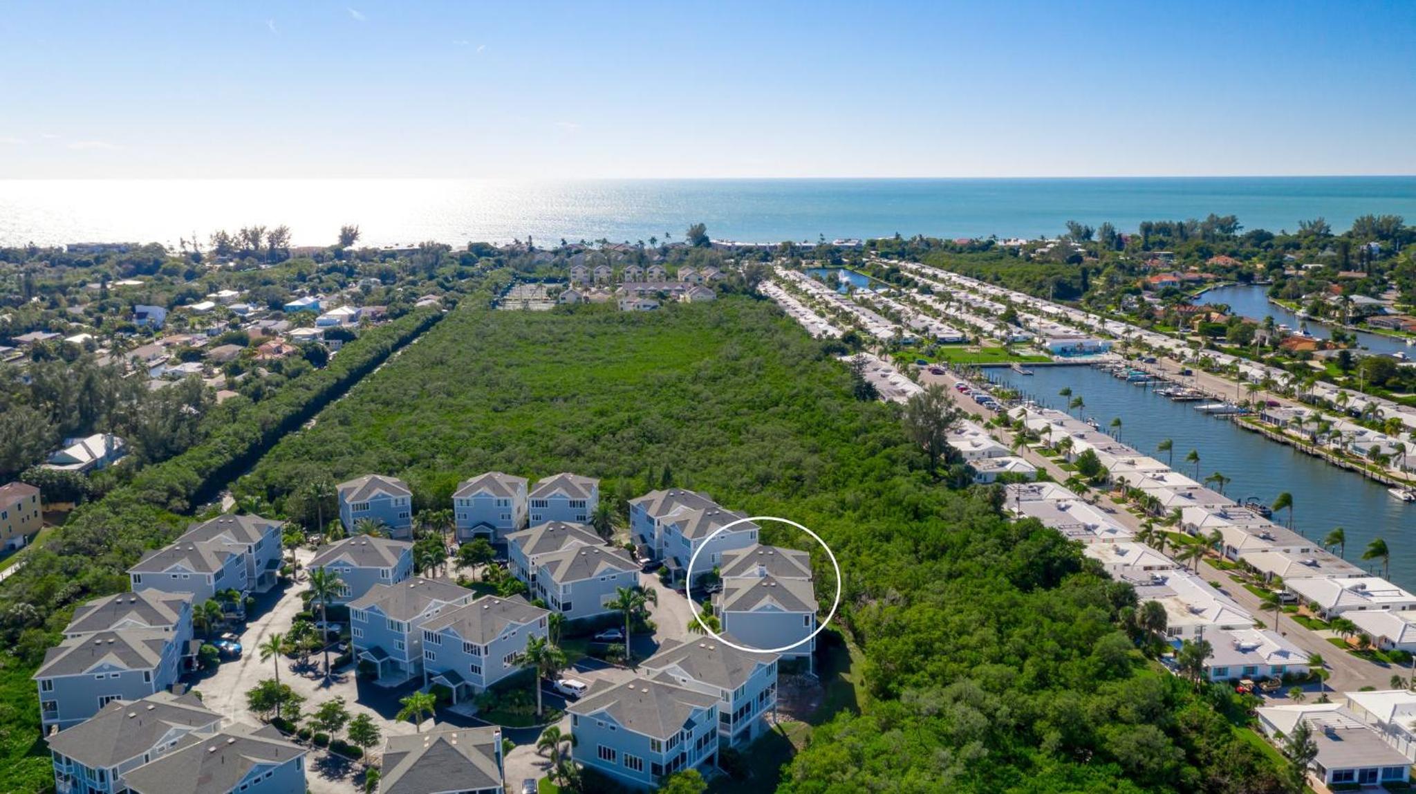 The Tree House! Beautiful townhome in Longboat Key with great amenities surrounded by nature! view 5