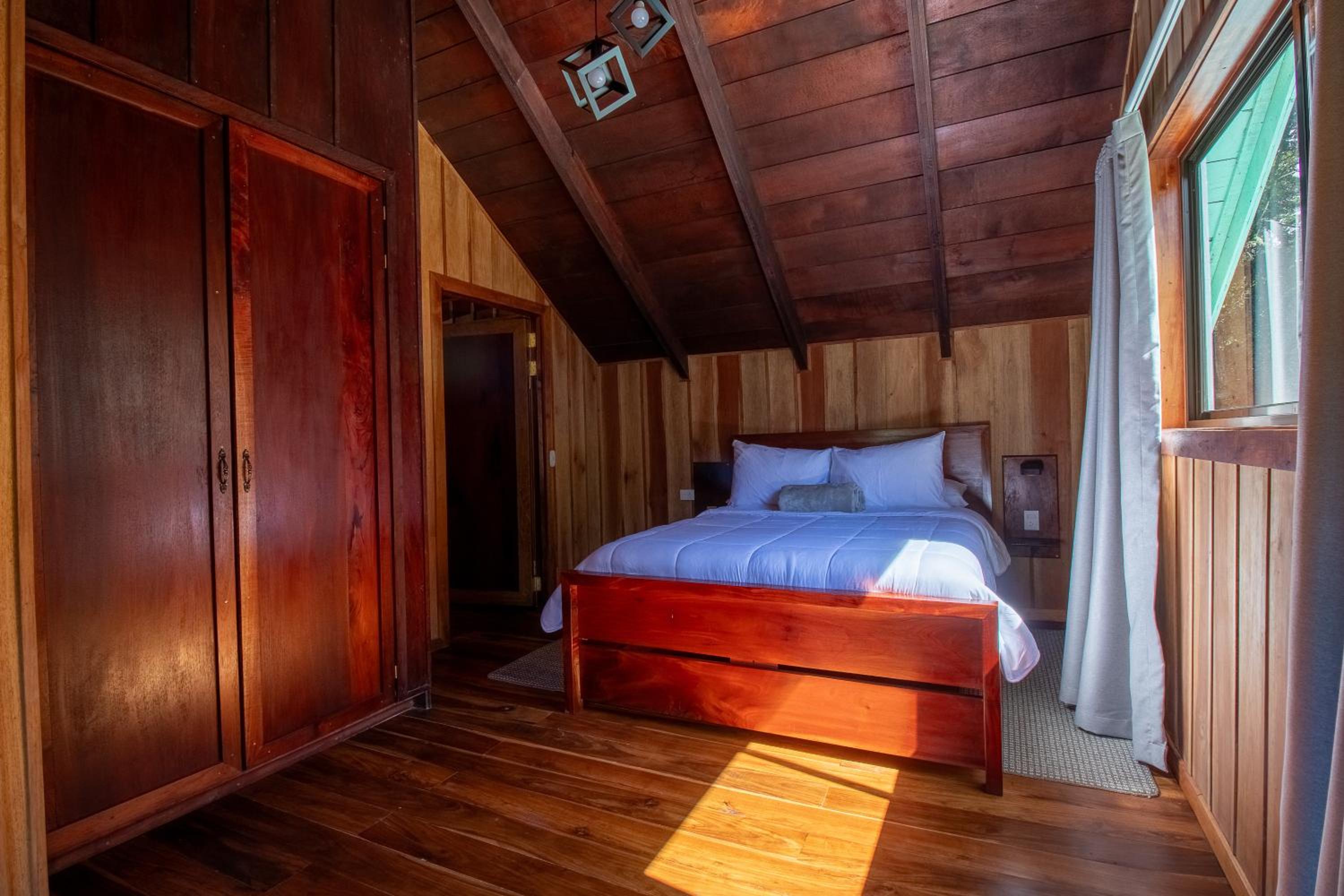 Mountain Wonders Chalet