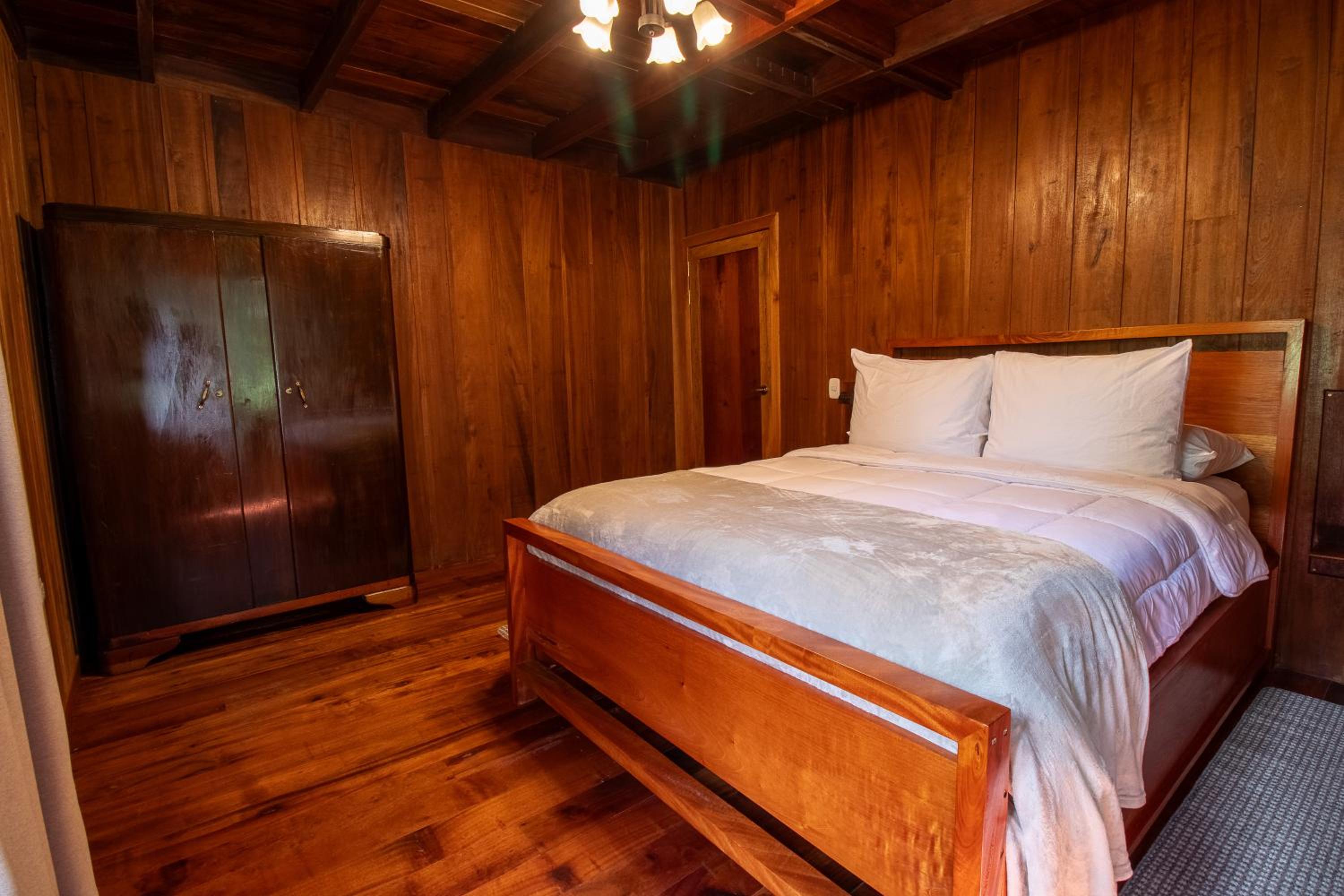 Mountain Wonders Chalet