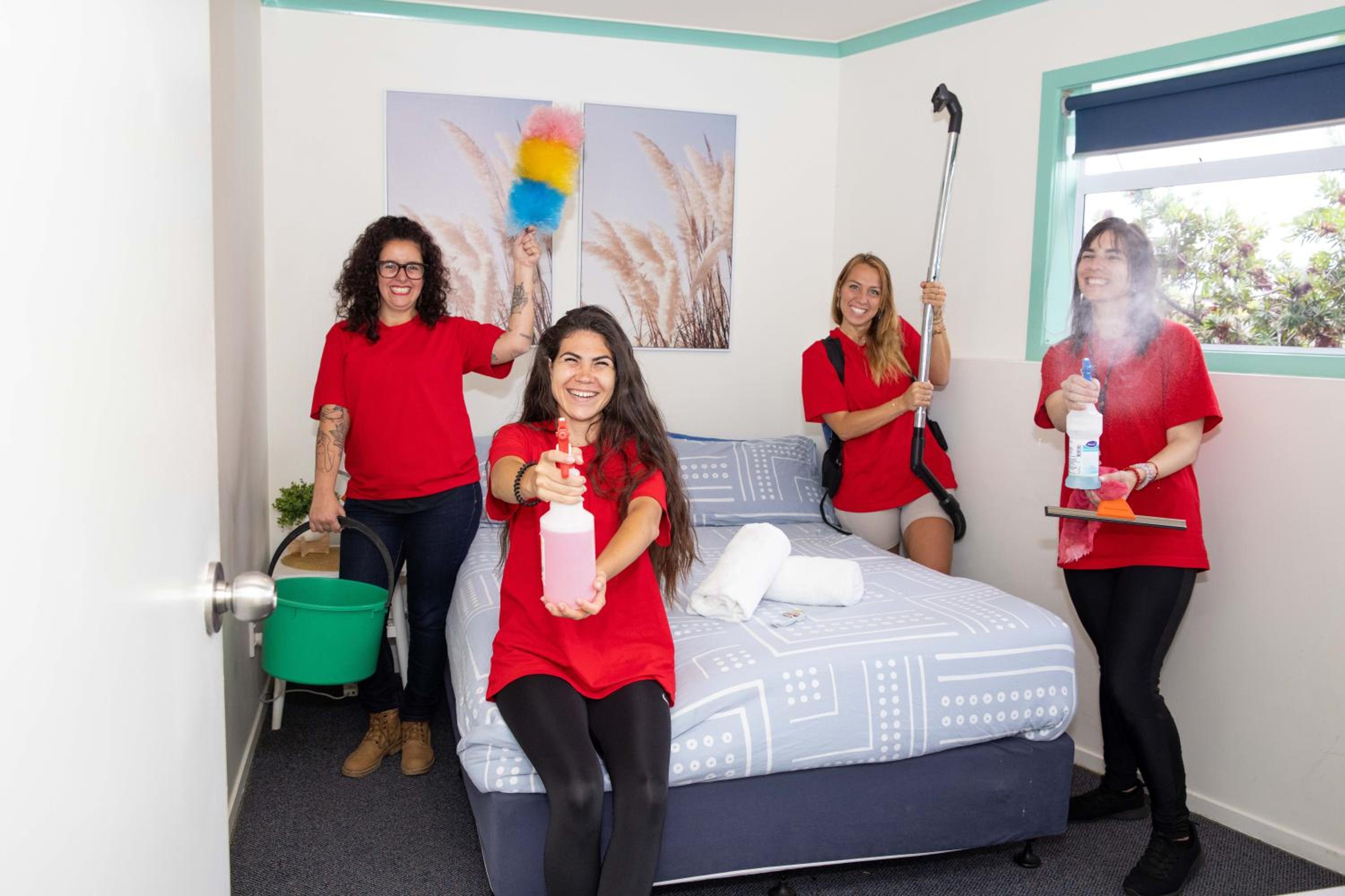 Pacific Coast Lodge and Backpackers