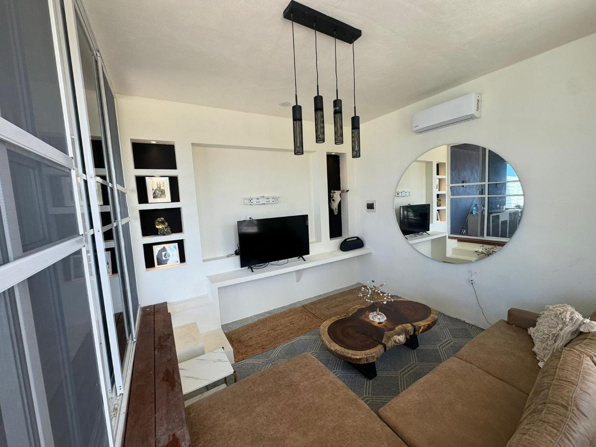 Casa Arsha Beachfront Paradise