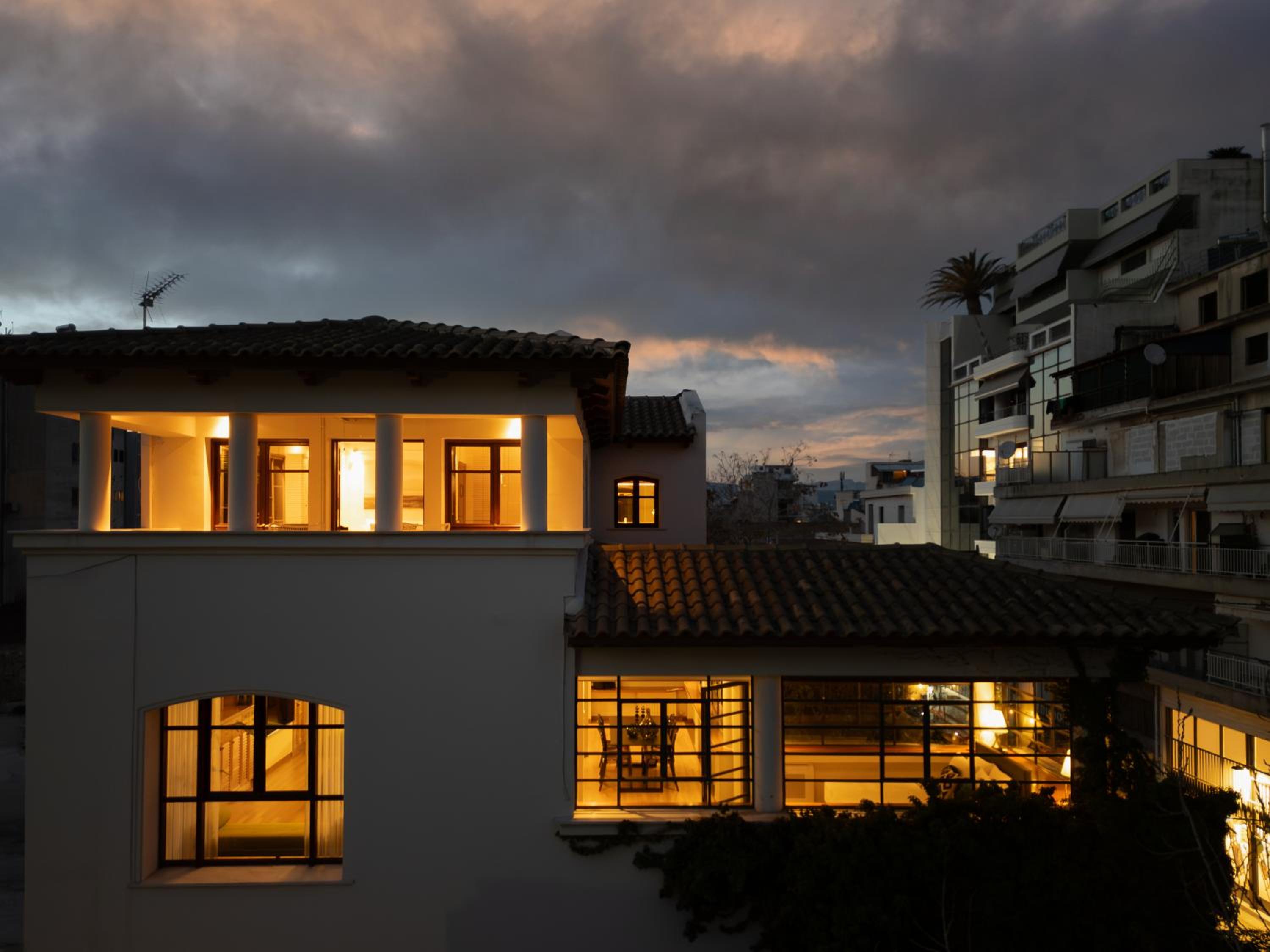 Ma Maison No8 Downtown Villa, Indoor Heated Pool