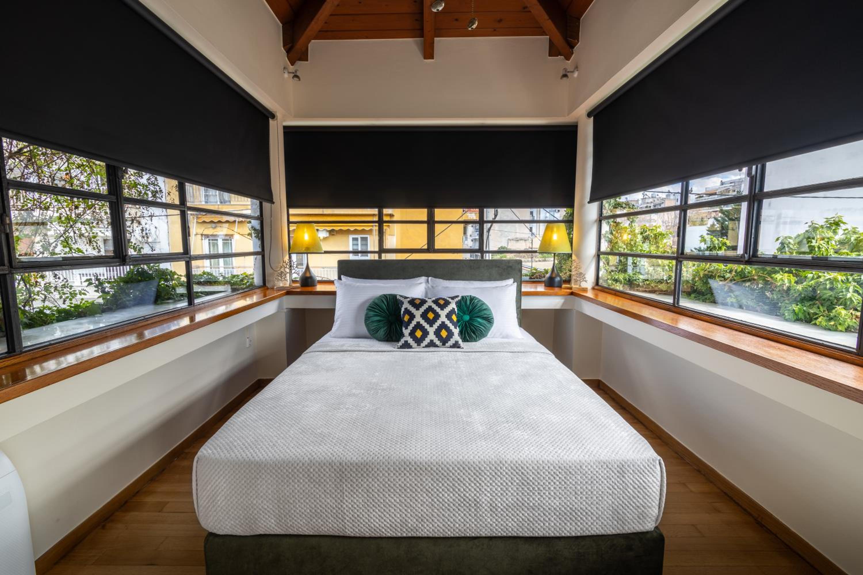 Ma Maison No8 Downtown Villa, Indoor Heated Pool
