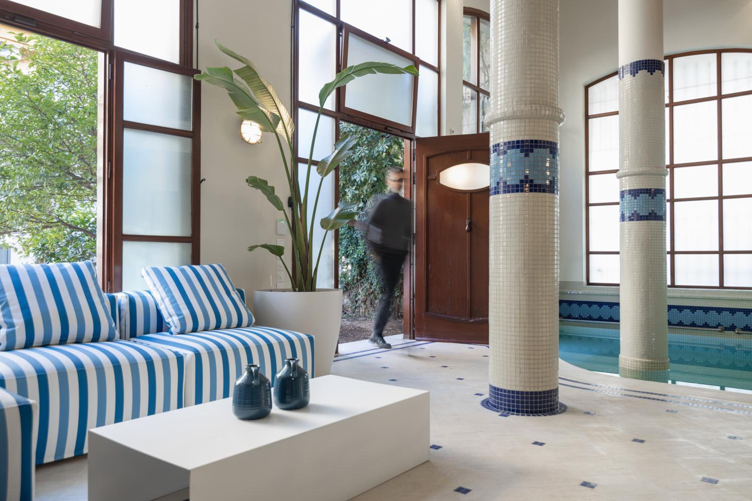 Ma Maison No8 Downtown Villa, Indoor Heated Pool