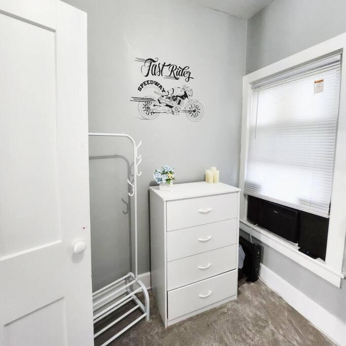 Sport Private Entrance, Near CP & SF, W/D, Pet OK view 4