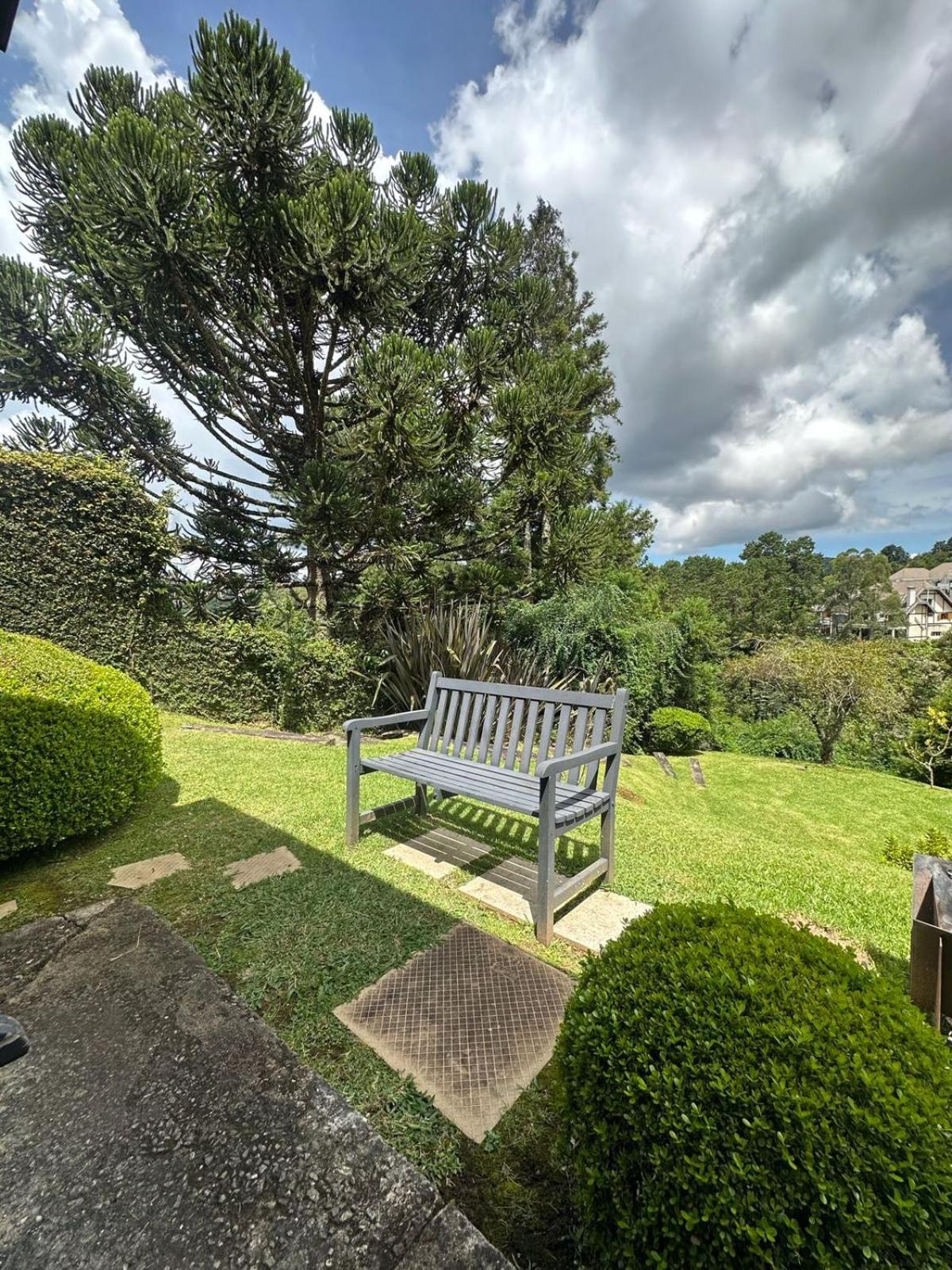 Casa moderna em Campos do Jordão