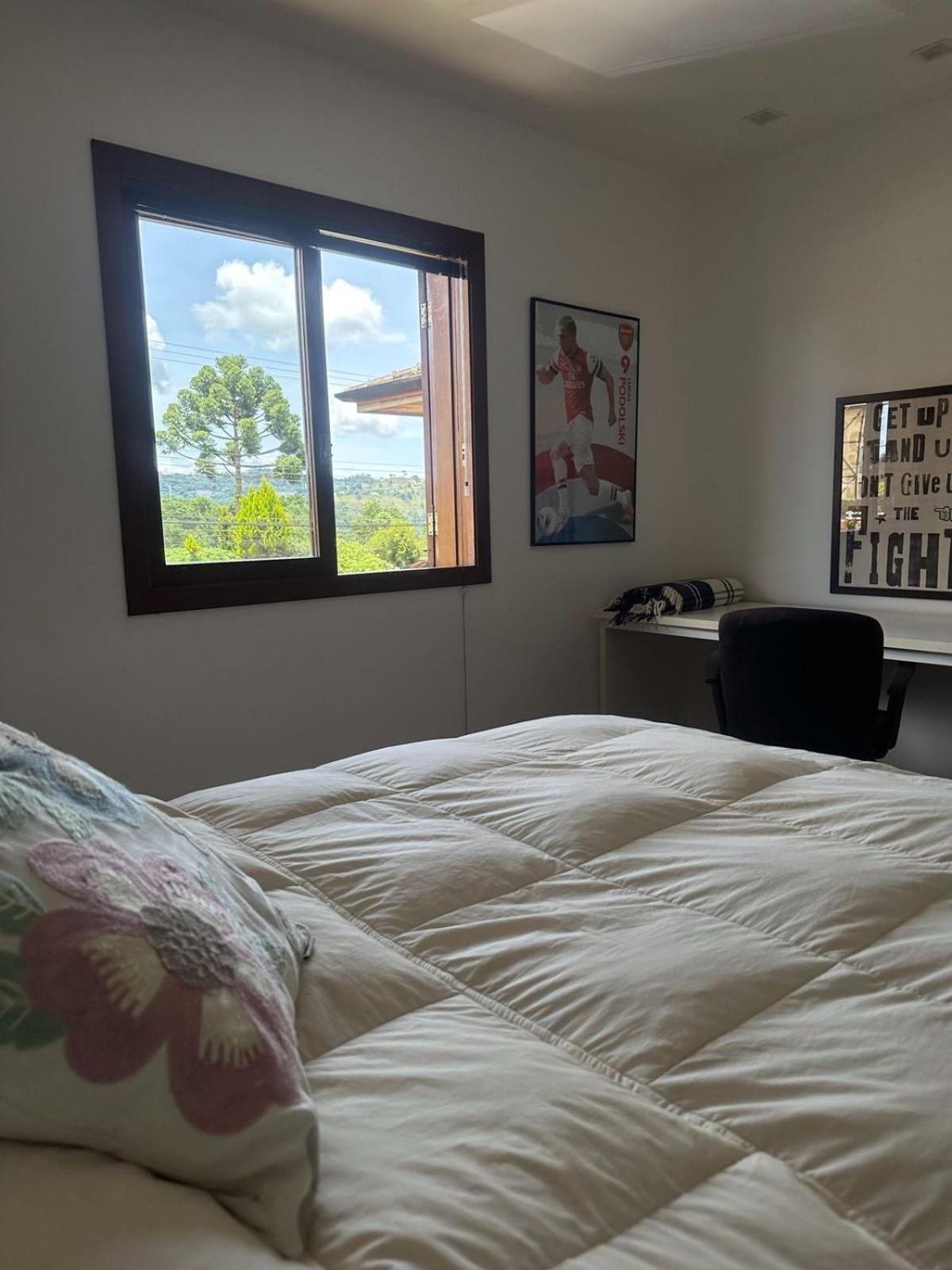 Casa moderna em Campos do Jordão