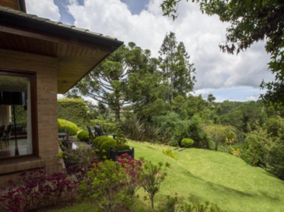 Casa moderna em Campos do Jordão