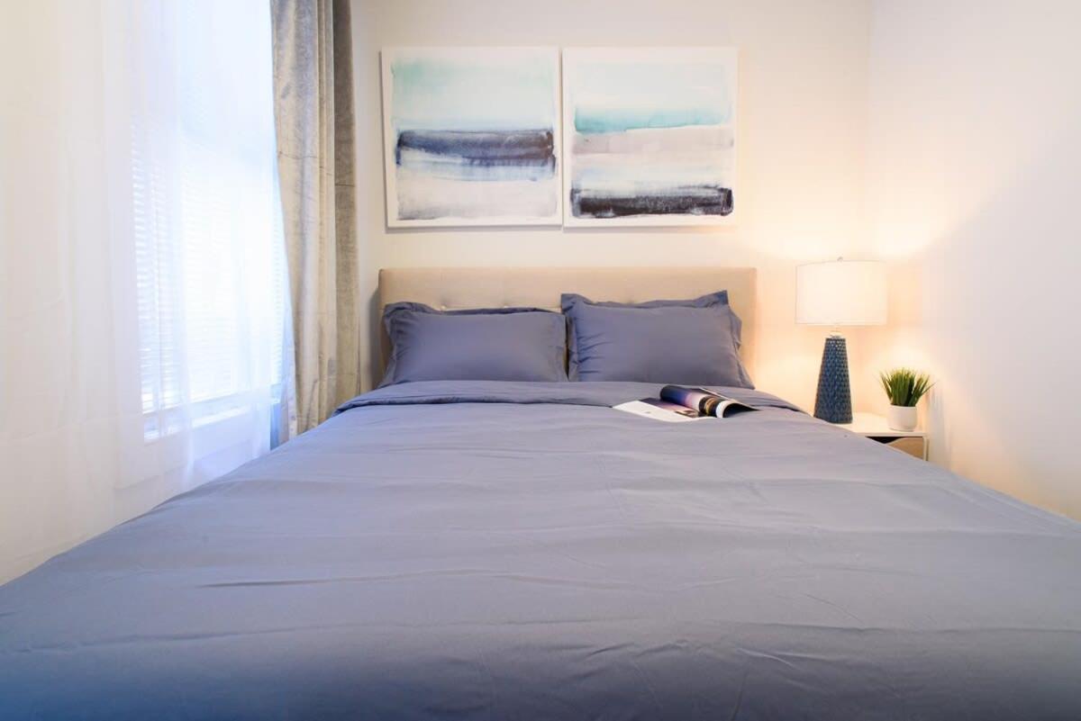 39-1 Renovated 3BR Prime Midtown West
