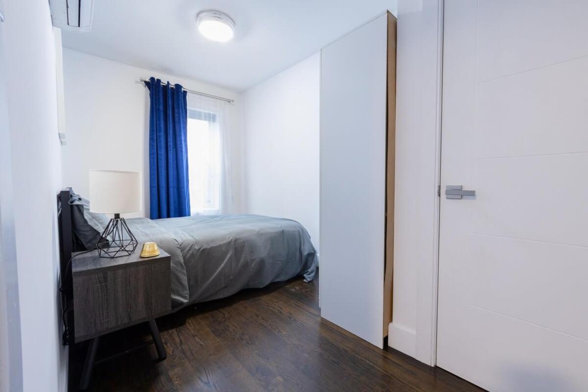 39-2 Renovated 3BR Prime Hudson Yards Area