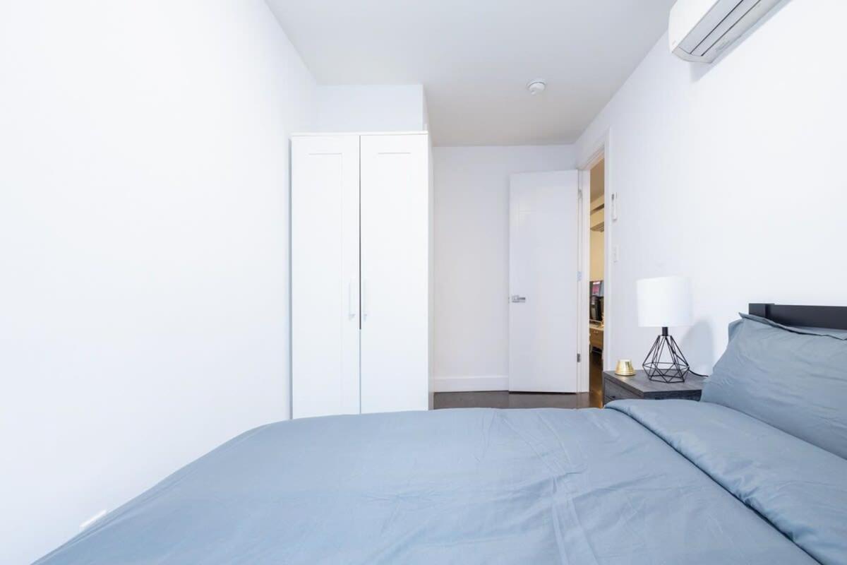 39-2 Renovated 3BR Prime Hudson Yards Area