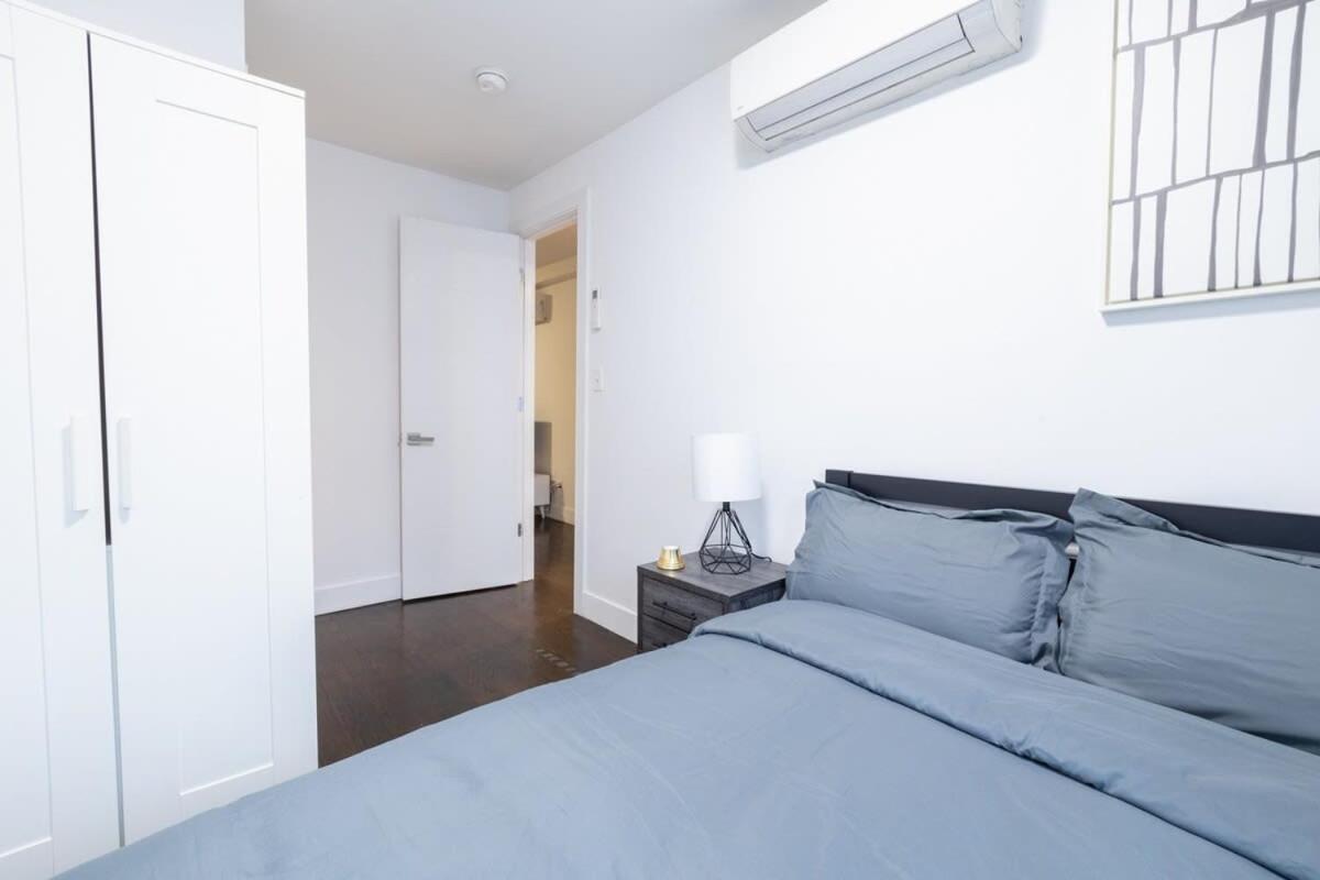 39-2 Renovated 3BR Prime Hudson Yards Area