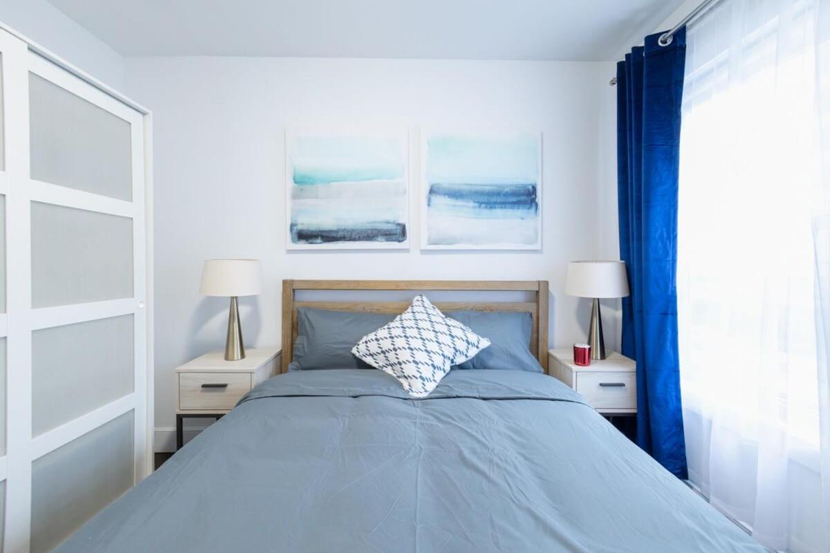 39-2 Renovated 3BR Prime Hudson Yards Area