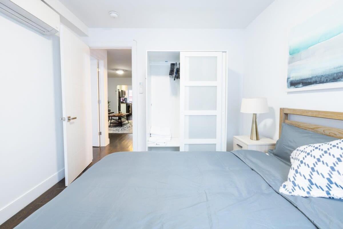 39-2 Renovated 3BR Prime Hudson Yards Area