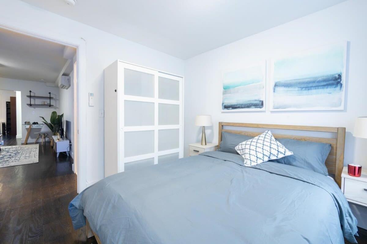 39-2 Renovated 3BR Prime Hudson Yards Area