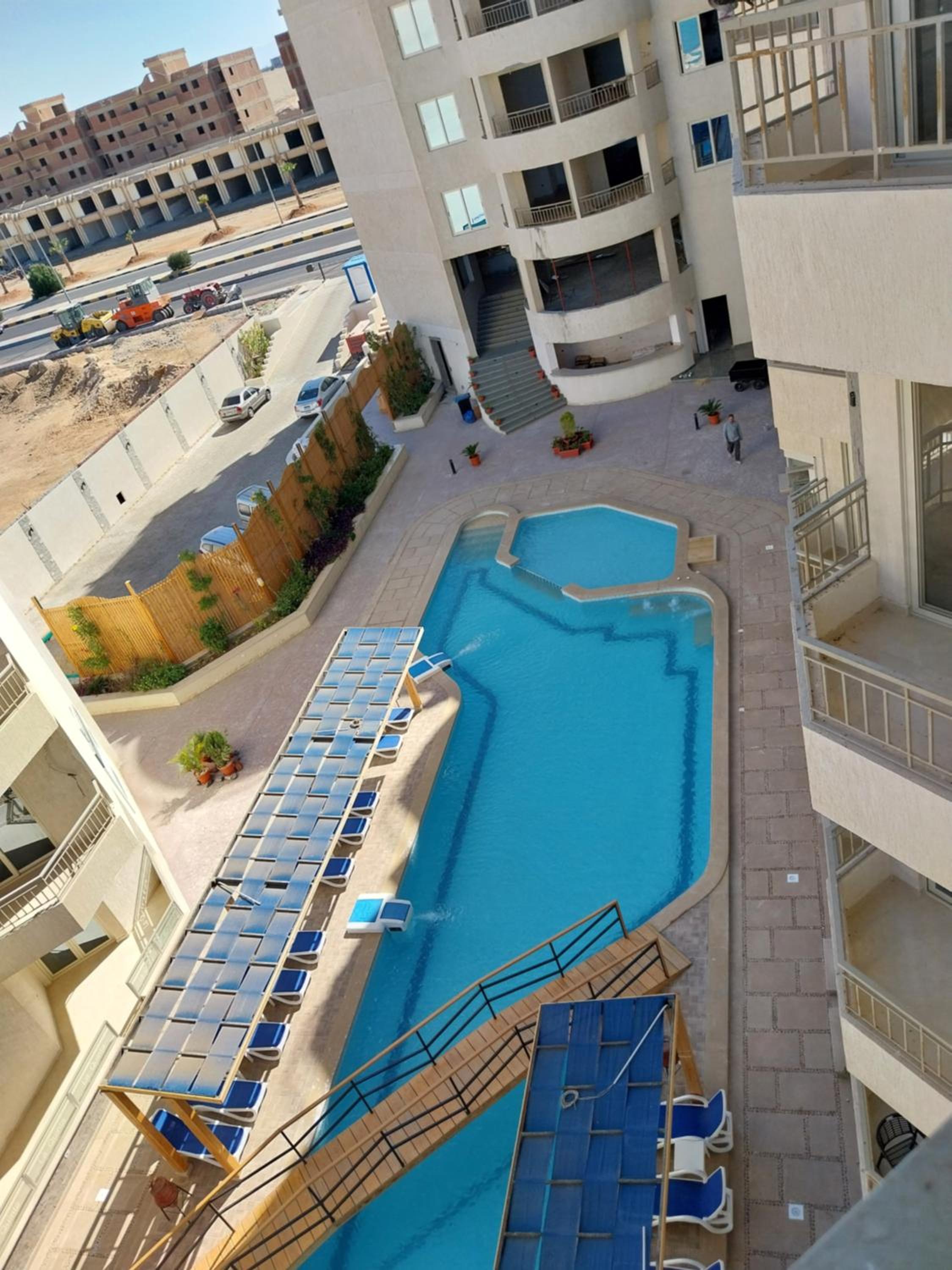 La Quinta Heights