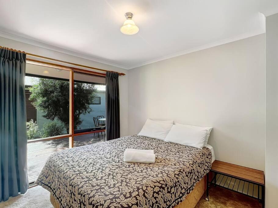 Halls Gap Retreat