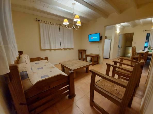 Casa equipada para 8 personas a tres cuadras del mar - Colibrí 1