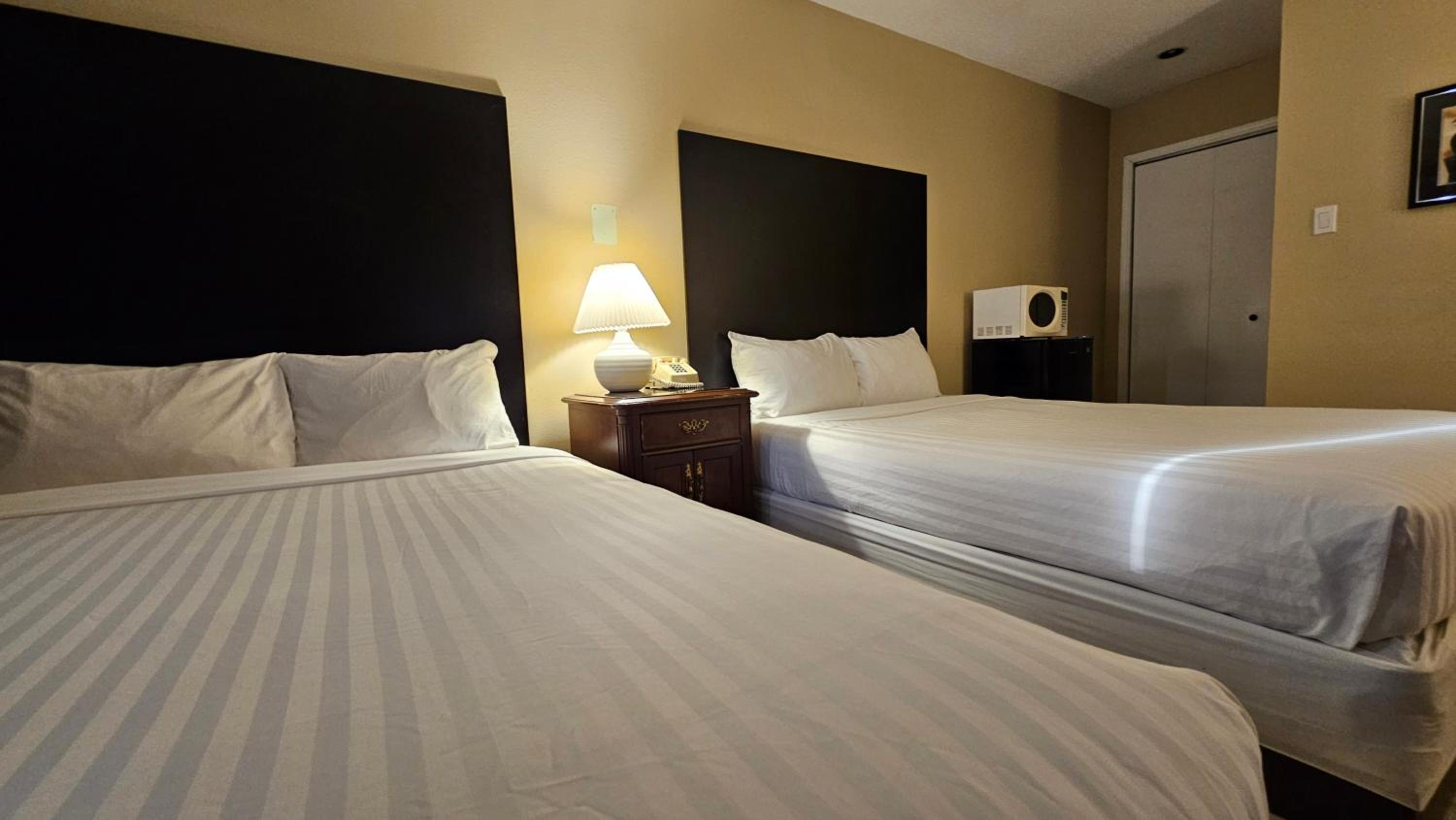 Cloud 9 Inn