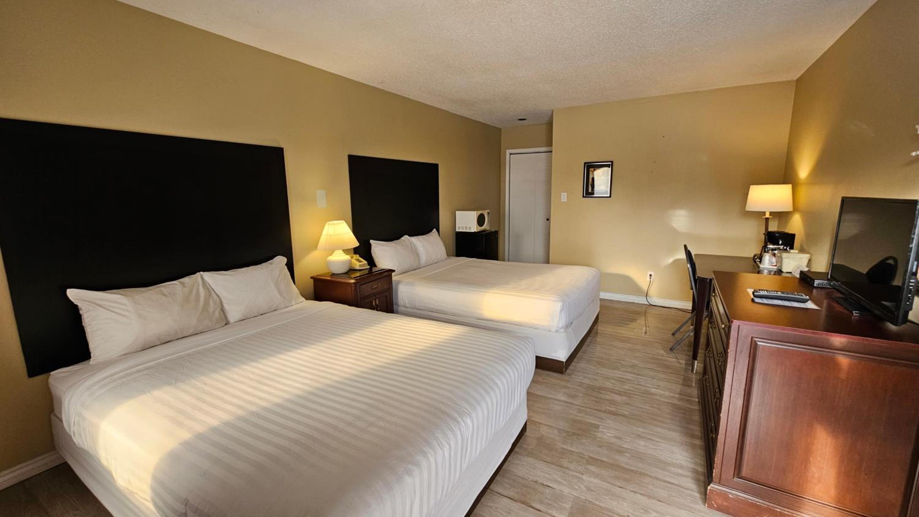 Cloud 9 Inn