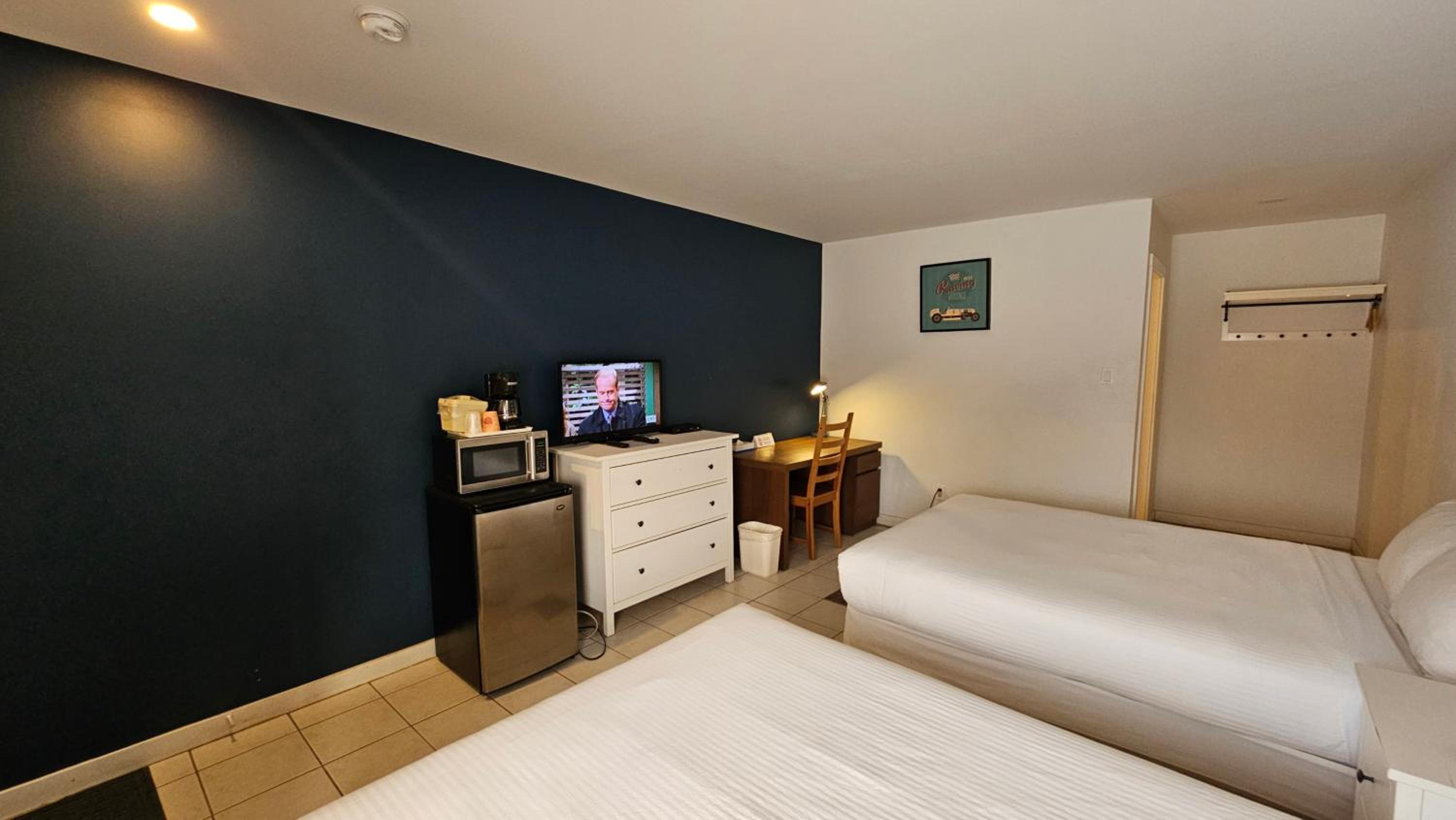 Cloud 9 Inn