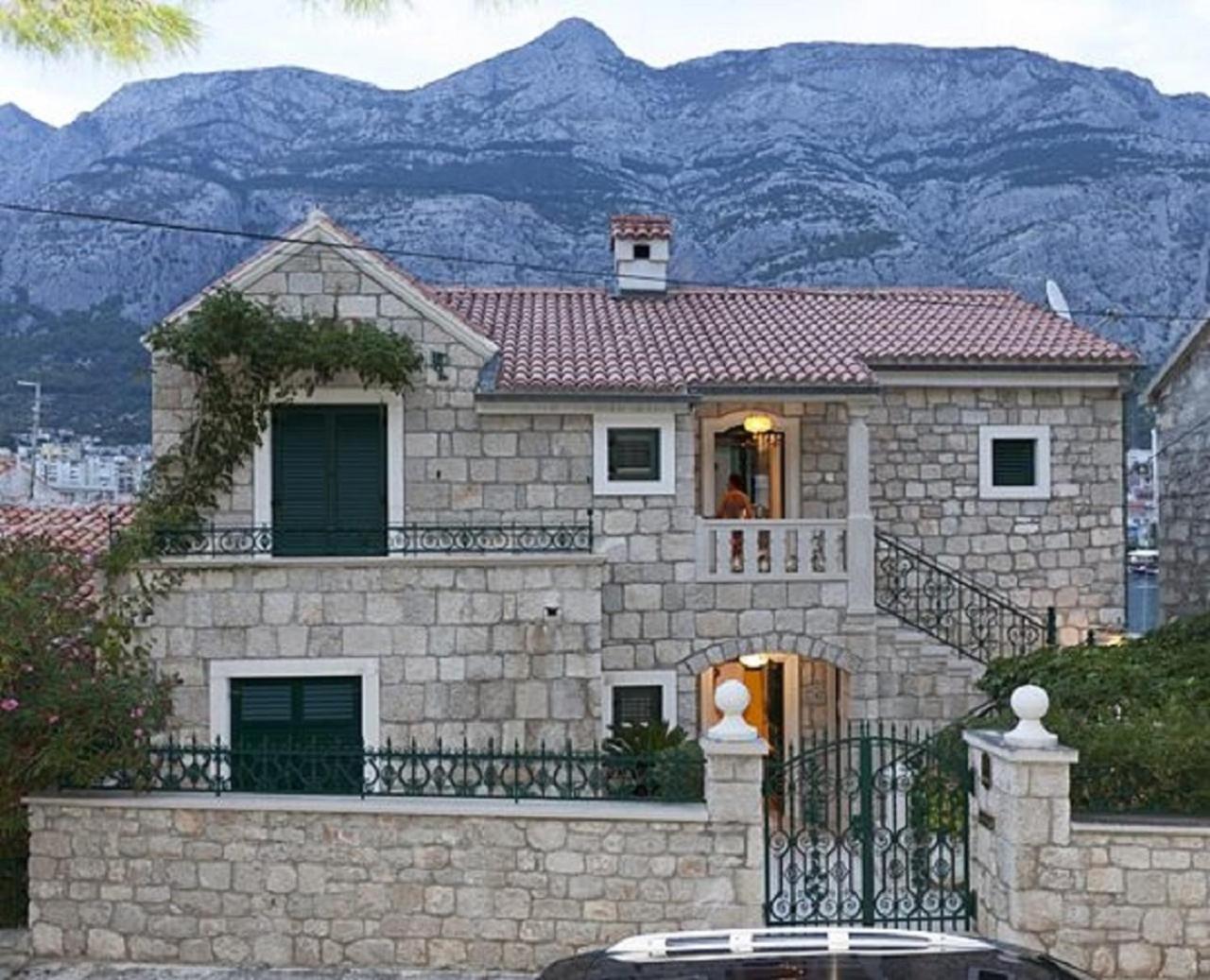 Villa Columba - 4 Star Deluxe Apartments view 5