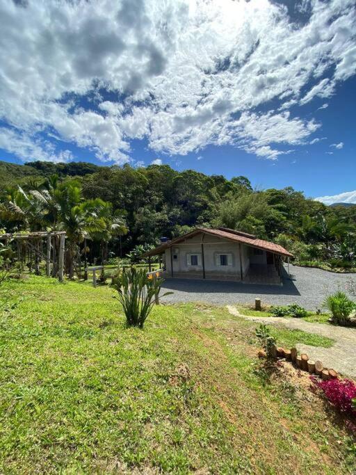 casa do lago, paz e sossego.