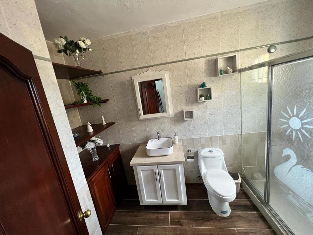 Casa Amplia con Piscina