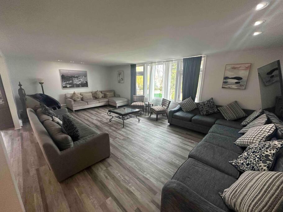 Ultimate Luxury Villa - Pool, Sauna, Hot Tub & More