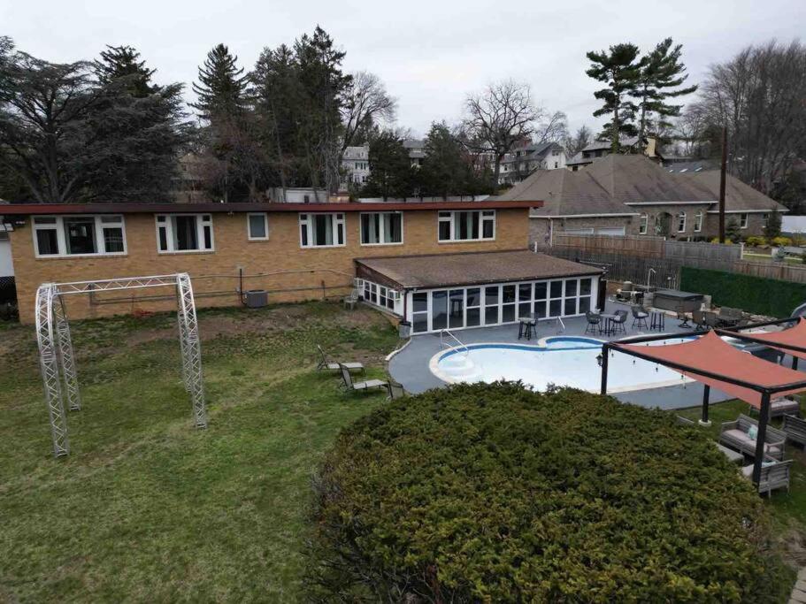 Ultimate Luxury Villa - Pool, Sauna, Hot Tub & More