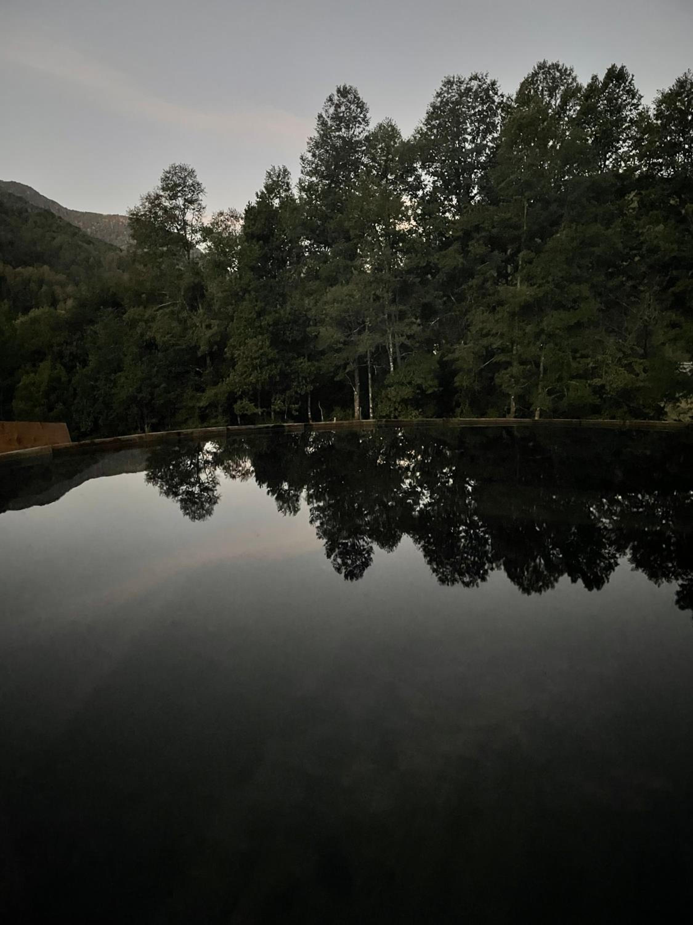 Refugio de montaña y termas en Pucón