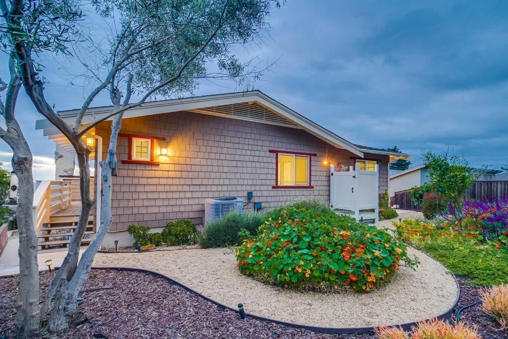 Hotel Villa Solamar-Sunset Cliffs Spectacular - Image 1