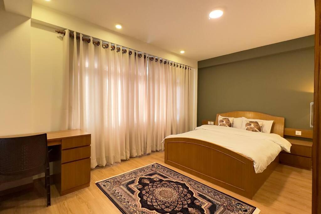 21 Tara Apartments