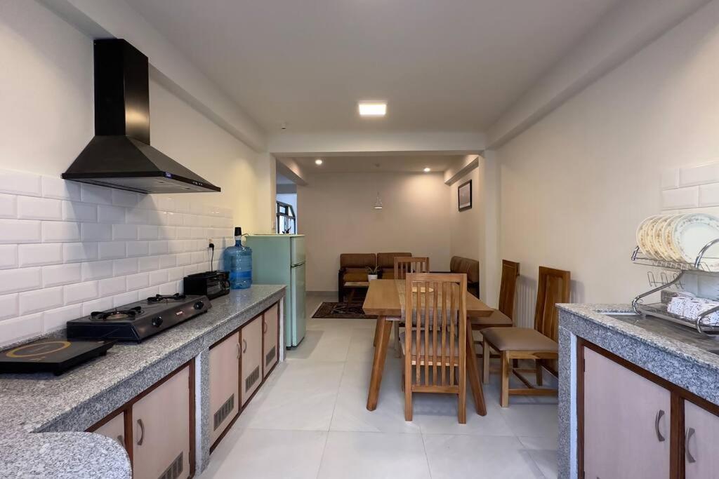 21 Tara Apartments